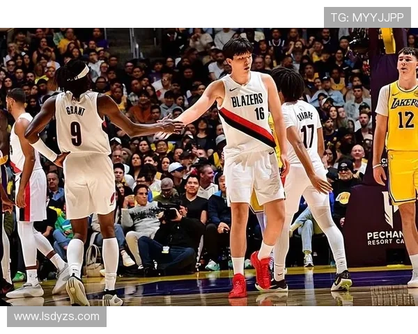 全球巨星杨瀚森的影响力超越球场引发媒体热议