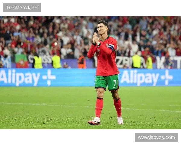 C罗退役时间成谜努诺戈麦斯称他仍具进球能力